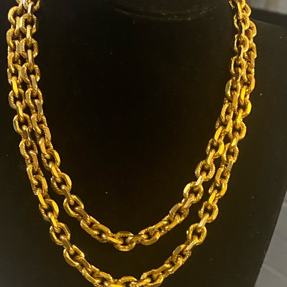 Vintage Vendome Gold Tone Heavy Link Chain